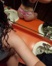 Домашняя съемка сексуальной девицы в спортивном наряде 14 фотография Домашняя съемка сексуальной девицы в спортивном наряде 14 фотография