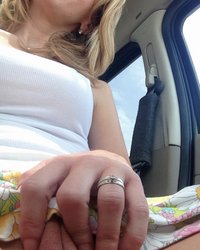 Длинноногая сучка с упругой жопой показывает киску 12 фотография Длинноногая сучка с упругой жопой показывает киску 12 фотография