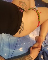 Татуированная брюнетка делает селфи и сосет член любовнику 20 фотография Татуированная брюнетка делает селфи и сосет член любовнику 20 фотография