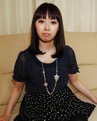 Японка раздвинула ягодицы и блеснула волосатой киской 1 фотография Японка раздвинула ягодицы и блеснула волосатой киской 1 фотография