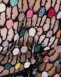 Зрелка с брекетами сняла джинсы и похвасталась волосатой киской 3 фотография Зрелка с брекетами сняла джинсы и похвасталась волосатой киской 3 фотография