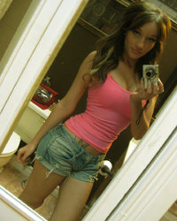 Стройные крошки с нежными телами позируют голышом перед зеркалом 14 фотография Стройные крошки с нежными телами позируют голышом перед зеркалом 14 фотография