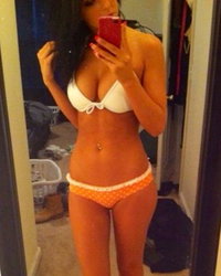 Селфи стройных девушек с красивой грудью 10 фотография Селфи стройных девушек с красивой грудью 10 фотография