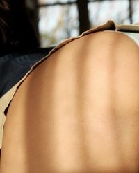 Сексуальные жопы девушек в стрингах перед камерой 7 фотография Сексуальные жопы девушек в стрингах перед камерой 7 фотография