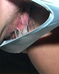 Девки, раздвинув ноги, показывают влажные пезды 18 фотография Девки, раздвинув ноги, показывают влажные пезды 18 фотография