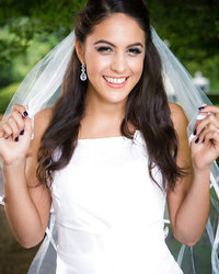 Сексуальная телка в свадебном платье показывает стриптиз 6 фотография Сексуальная телка в свадебном платье показывает стриптиз 6 фотография