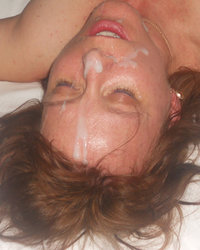 Замужняя баба за 40 сосет члены и светит телом в сперме 14 фотография Замужняя баба за 40 сосет члены и светит телом в сперме 14 фотография