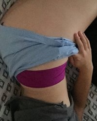 Телка с большими сиськами фотографируется голышом и рекламирует свою страничку в соцсети 15 фотография Телка с большими сиськами фотографируется голышом и рекламирует свою страничку в соцсети 15 фотография